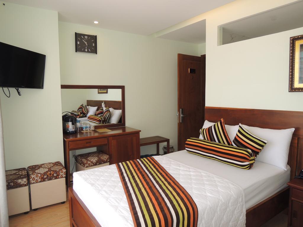 Art Deluxe Hotel Nha Trang Ruang foto