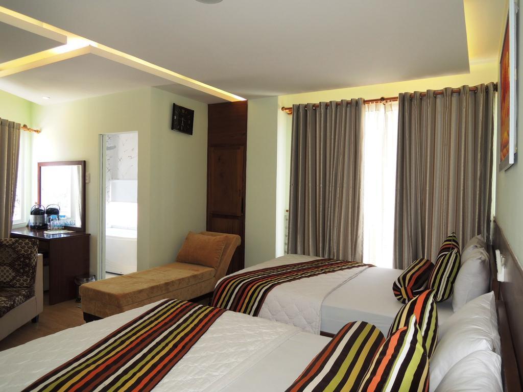 Art Deluxe Hotel Nha Trang Bagian luar foto