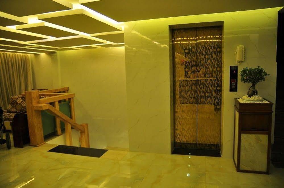 Art Deluxe Hotel Nha Trang Bagian luar foto
